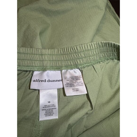 NEW Alfred Dunner Women's Elastic Waist Shorts Size 10 Light Green 100% Cotton - Picture 6 of 6